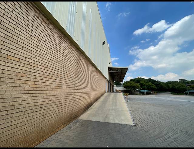5,121M² FACTORY TO LET IN ISANDO